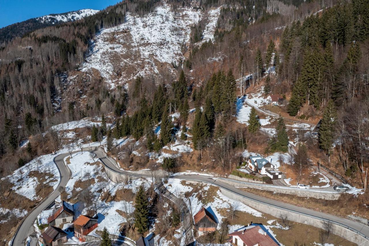 Villa Panoramic House Carnia - Mountain View Apt With Parking And Terraces Ligosullo Exterior foto